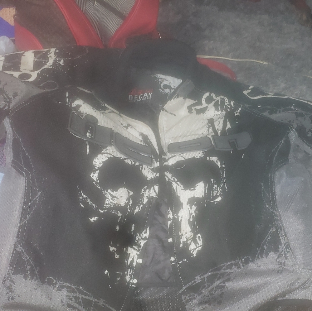 Icon decay hooligan jacket